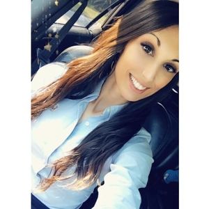 Meet your Posher, Amanda